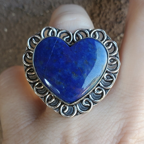 New Heart Shaped Lapis Lazuli 925 Silver Statement Ring. - Picture 3 of 13